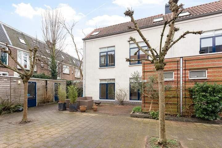 Groenewegje 106, La Haya - Hofje End House