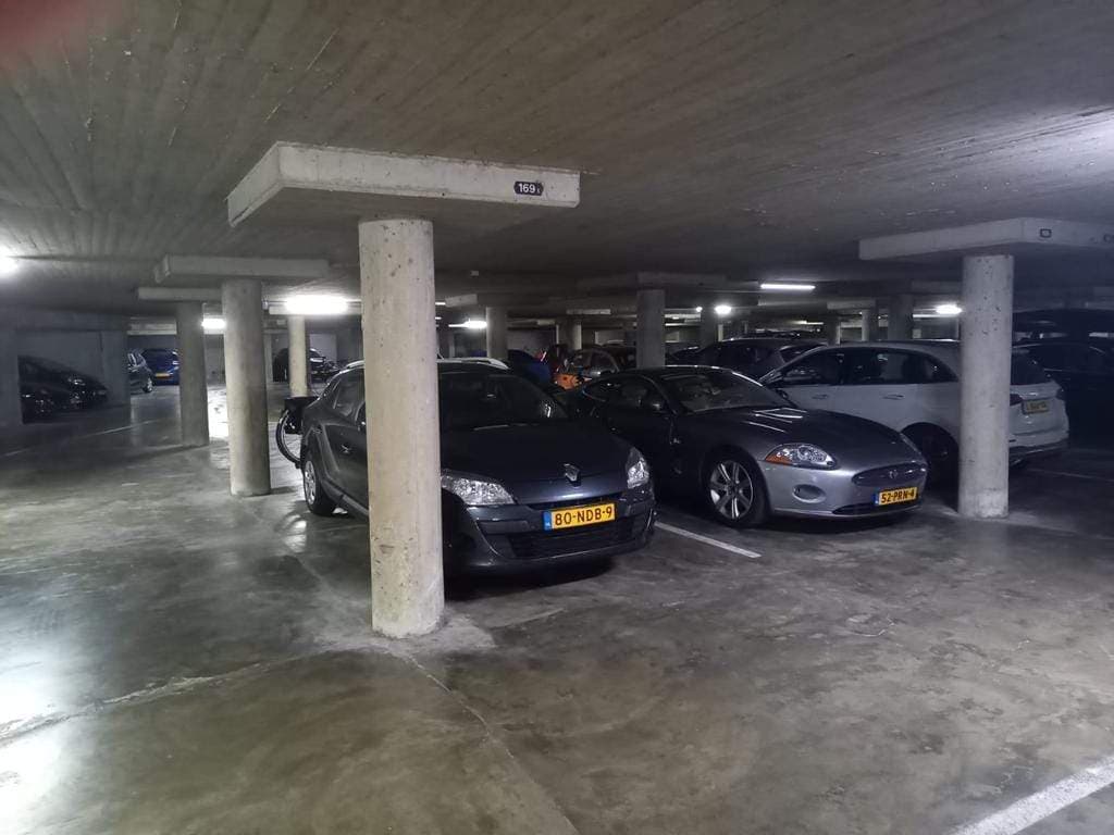Espace de stationnement intérieur Burgemeester Patijnlaan 2585 BM La Haye