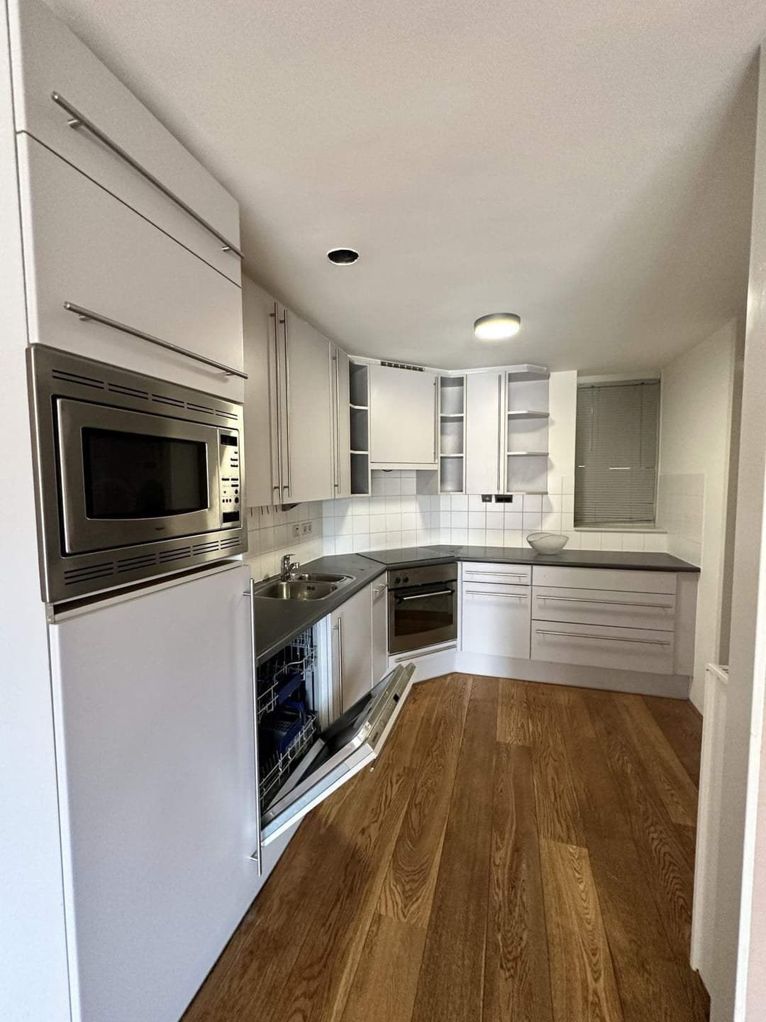 Flat Honingerhof, Rotterdam - For Rent