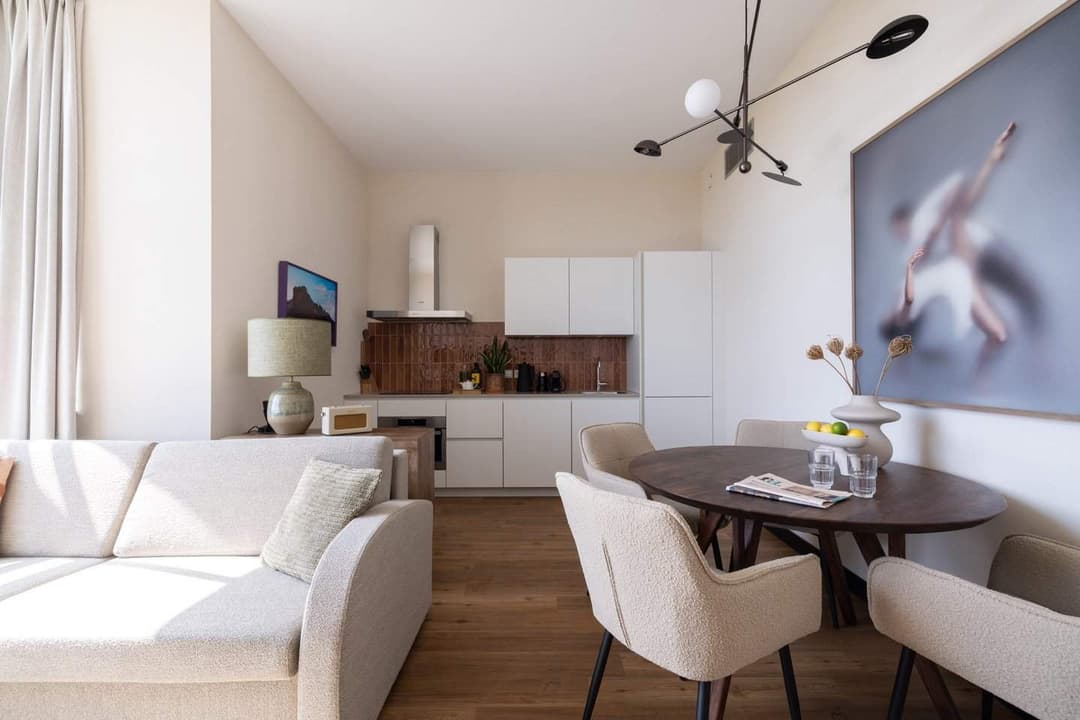 Flat Plesmanweg 615, Den Haag - Te Huur