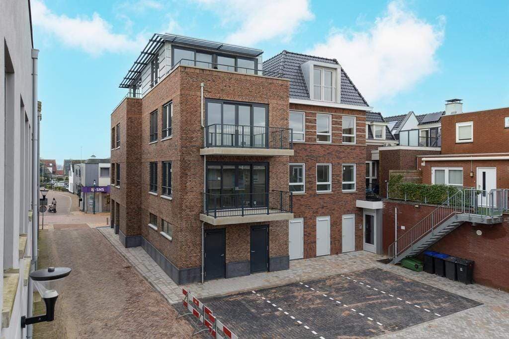 Apartment Dorpsstraat 60, Mijdrecht - For Rent