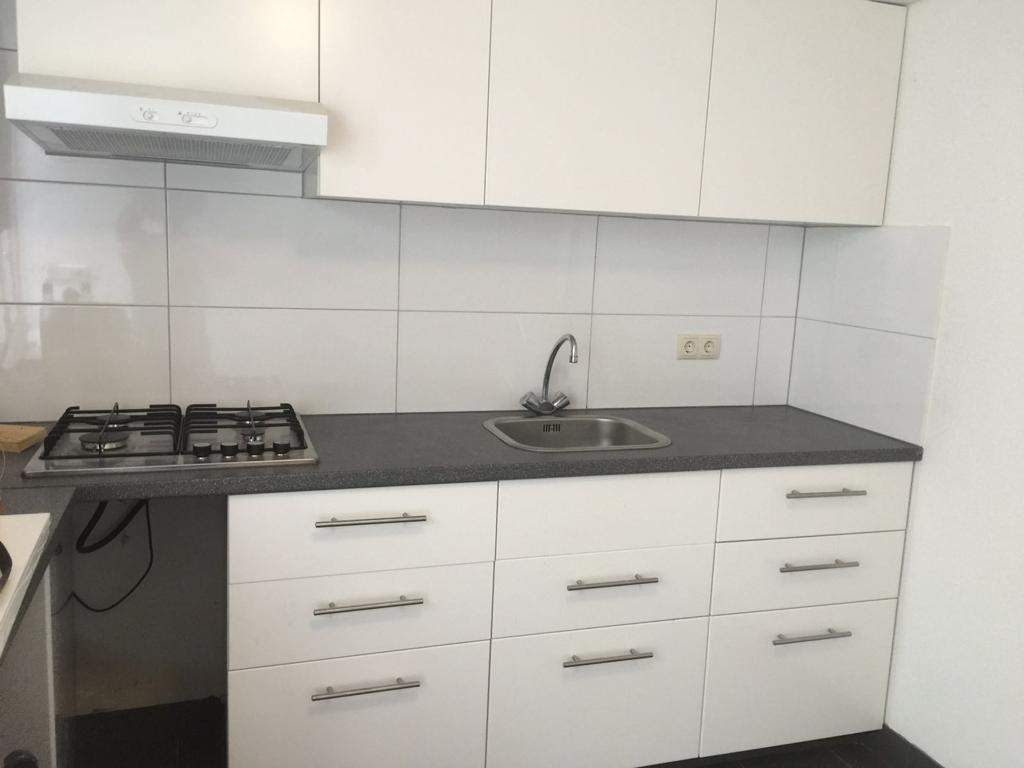 Unfurnished Apartment van Heutszstraat, Nijmegen - For Rent