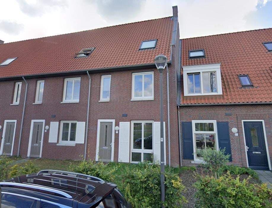 House Schrijvershoeve, Helmond - For Rent
