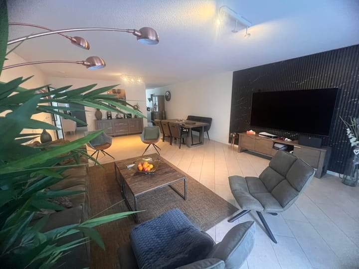 Huis Kopvoornvijver 12, Den Haag - Te Huur