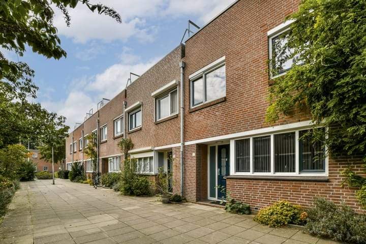 Sierkershof 8, Diemen — Maison familiale de quatre chambres