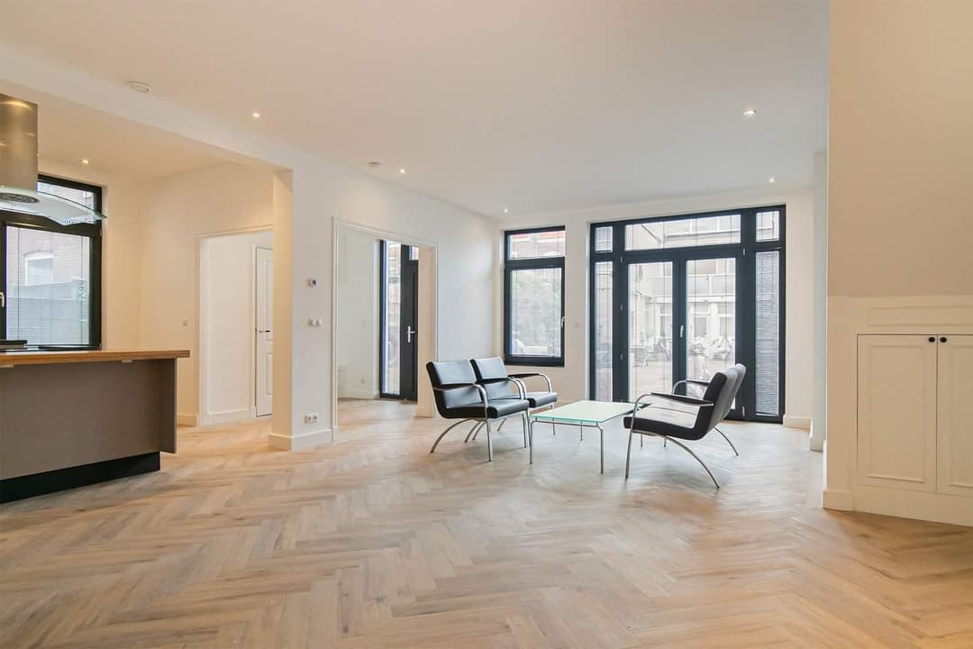 Appartement NieuwFahrenheitstraat 142, La Haye - À Louer