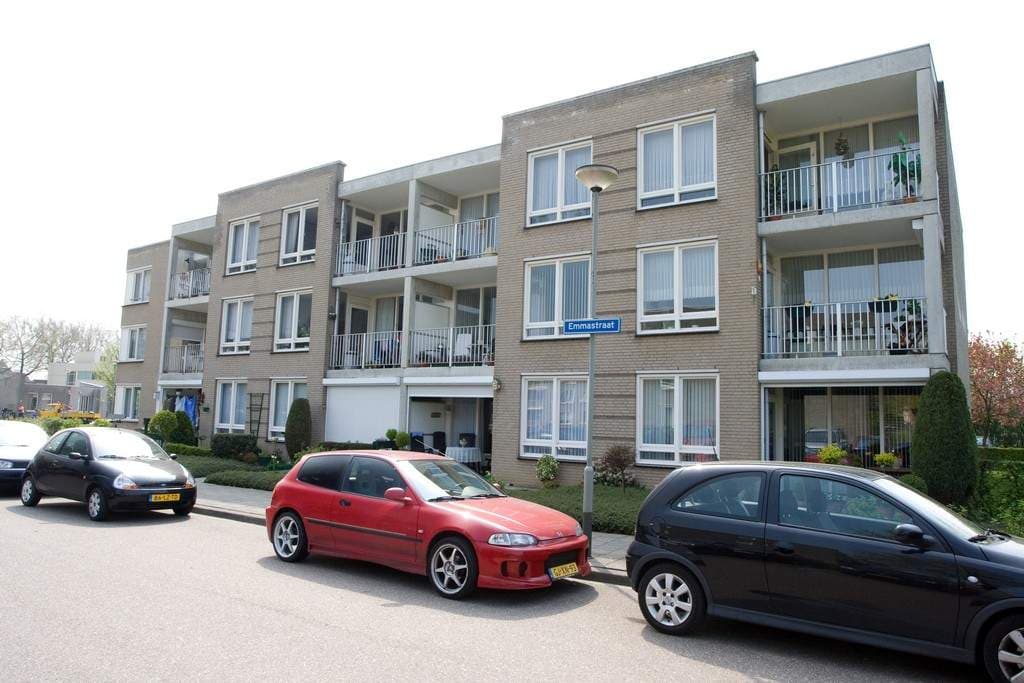 Apartment Emmastraat, Geleen - For Rent