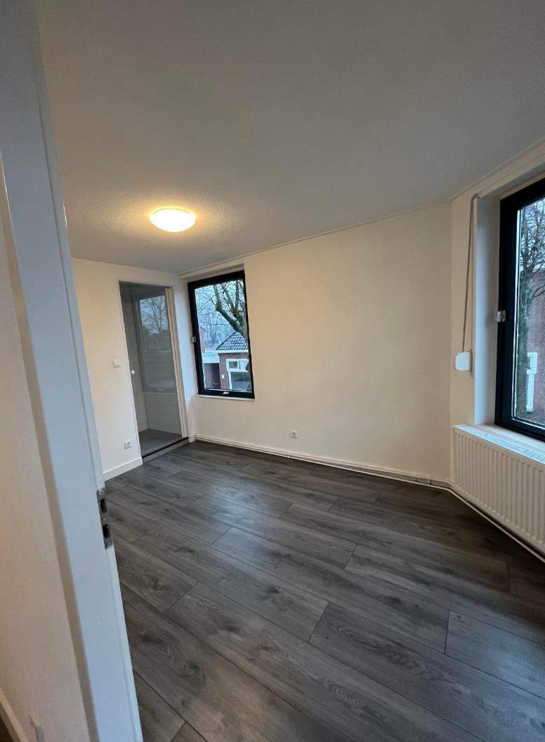 Studio Kerkstraat 30, Enschede - For Rent