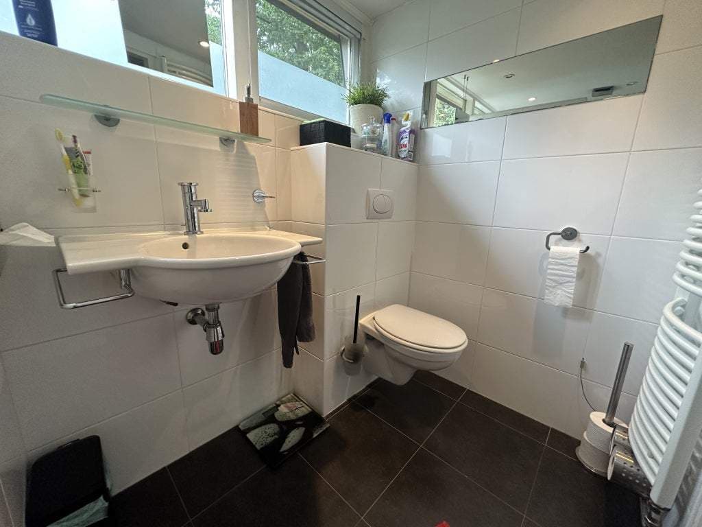 House Gravin van Burenlaan, Eerbeek - For Rent