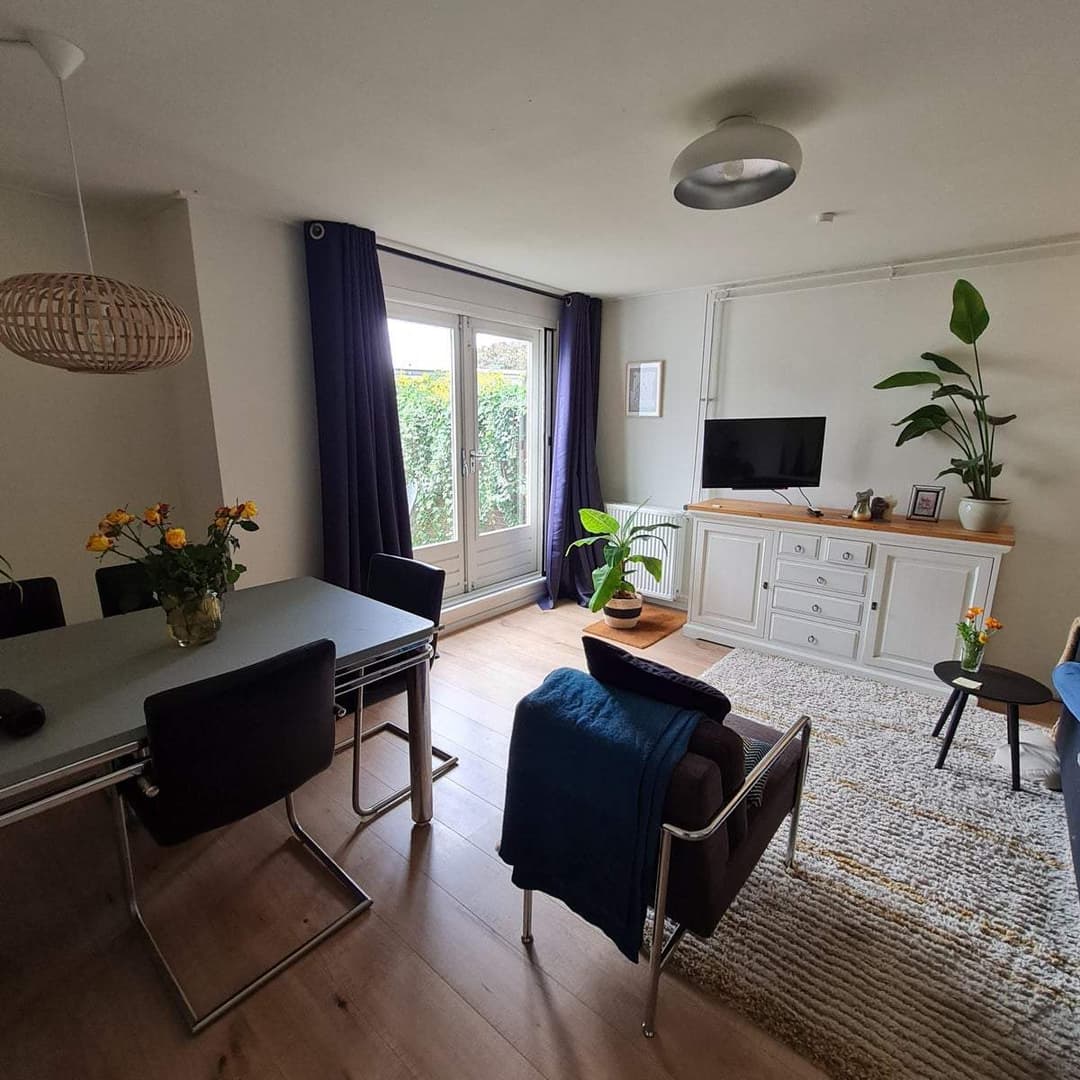 Appartement au Rez-de-Chaussée Meublé avec Jardin au 84 Oude Graafseweg, Nijmegen - À Louer