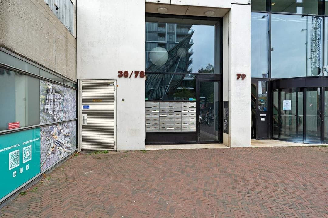 Flat Stationsplein, Schiedam - For Rent