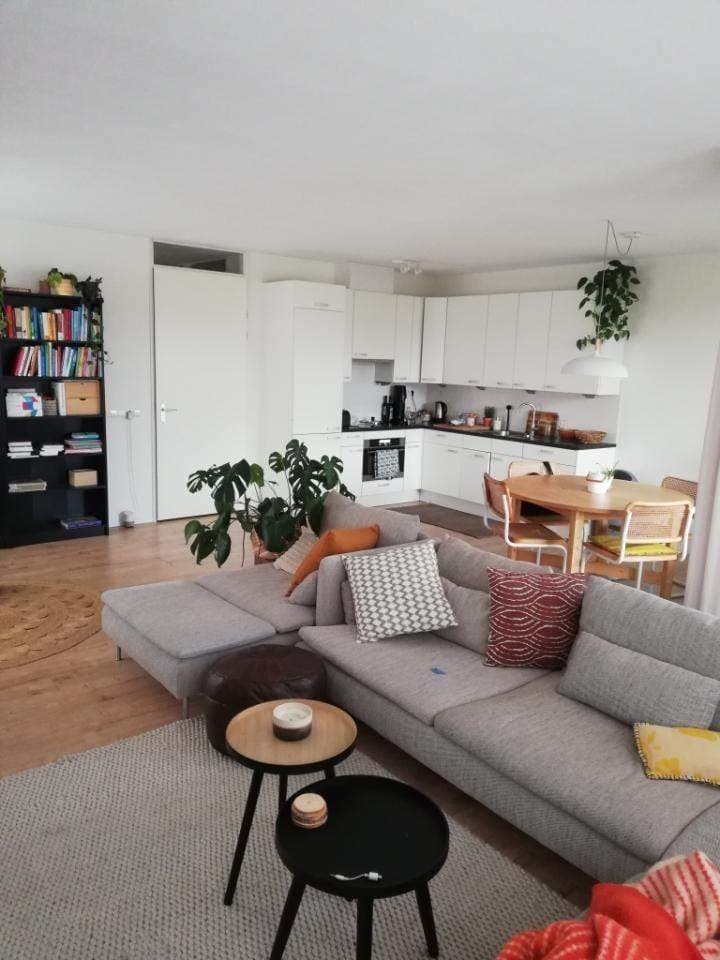 Unfurnished Room Diamantlaan, Leiden - For Rent