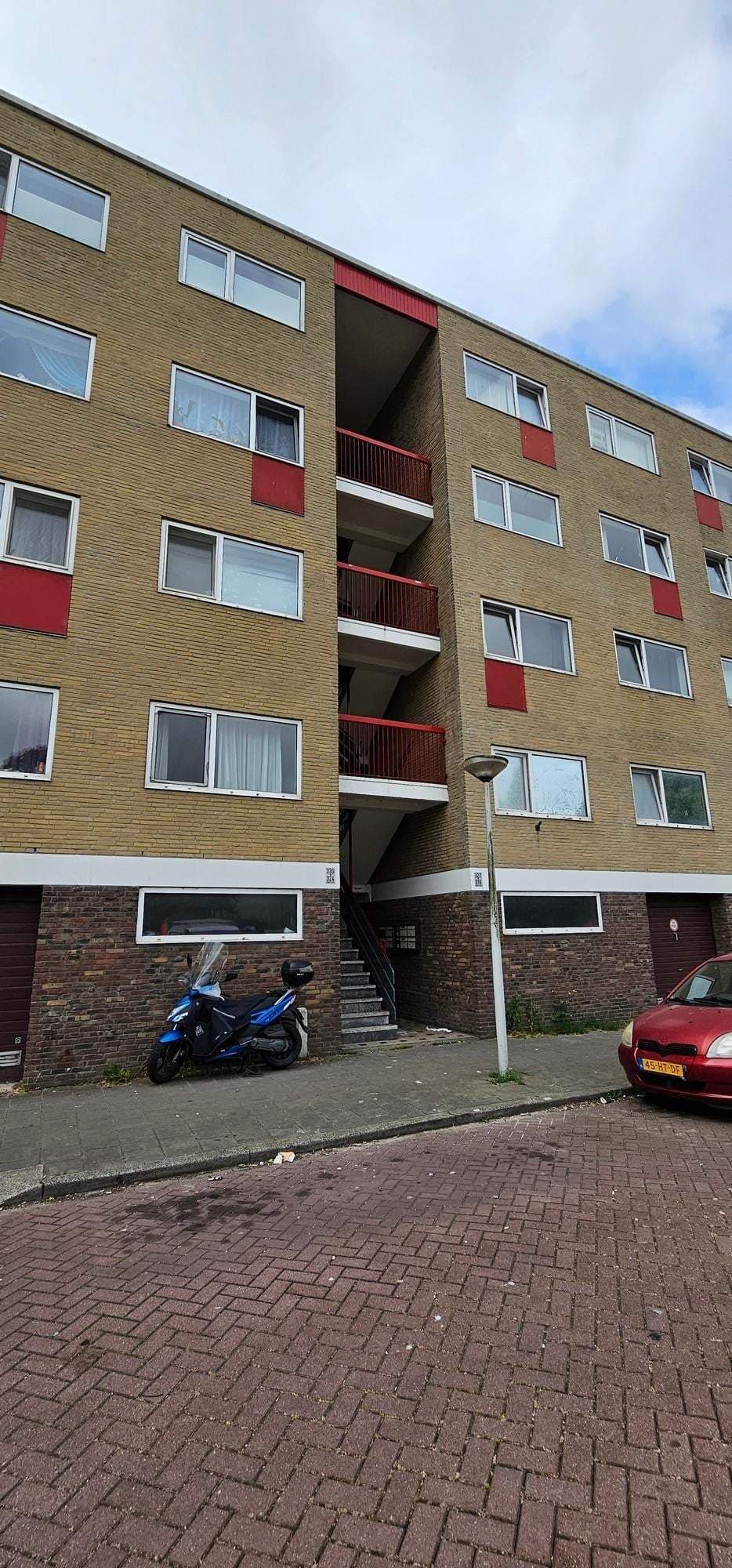 Flat Twiskeweg, Zaandam - Te Huur