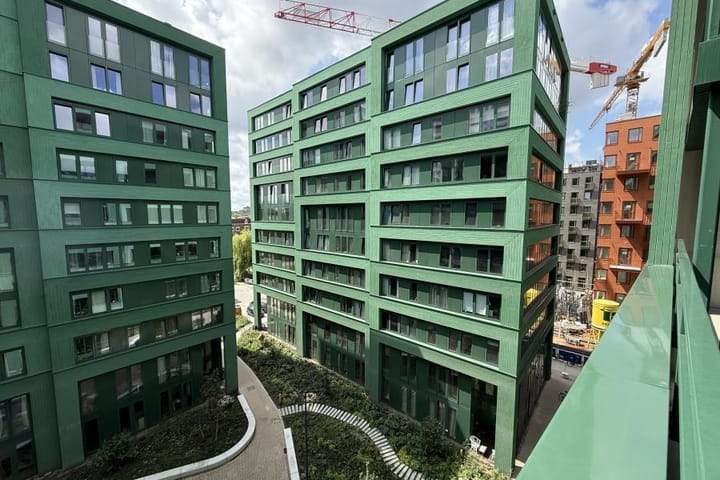 3-Kamer Appartement aan de Haarlemmerweg, Amsterdam - Te Huur