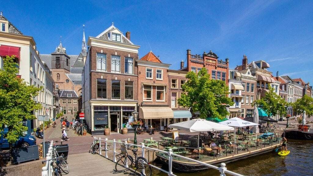 Flat Beschuitsteeg, Leiden - For Rent