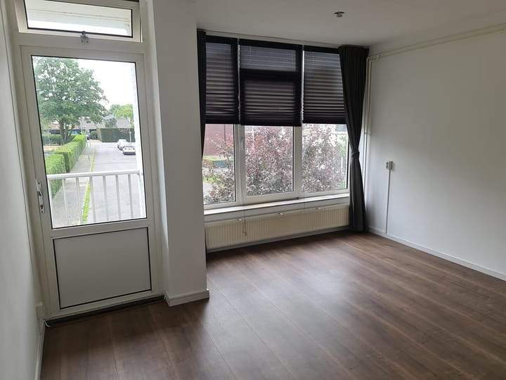 2-Kamer Appartement aan de Van Slijpestraat, Maastricht - Te Huur
