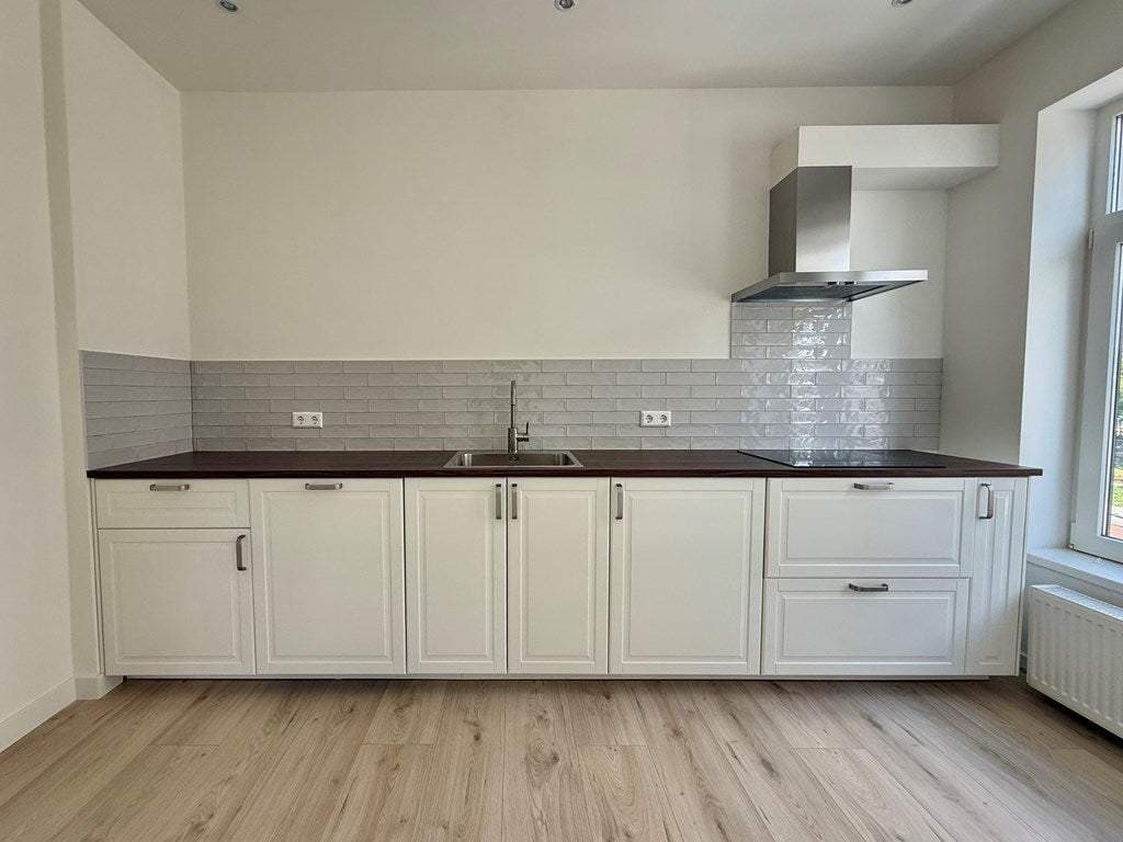Flat Strevelsweg, Rotterdam - Te Huur