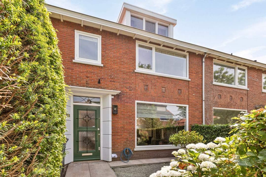 Huis Van Kretschmar van Veenlaan, Hilversum - Te Huur
