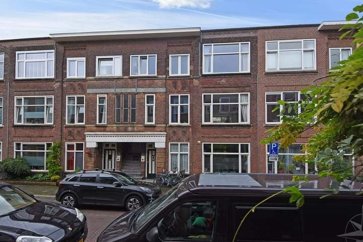 4-kamer bovenhuis aan de Cypresstraat, Den Haag - Te huur