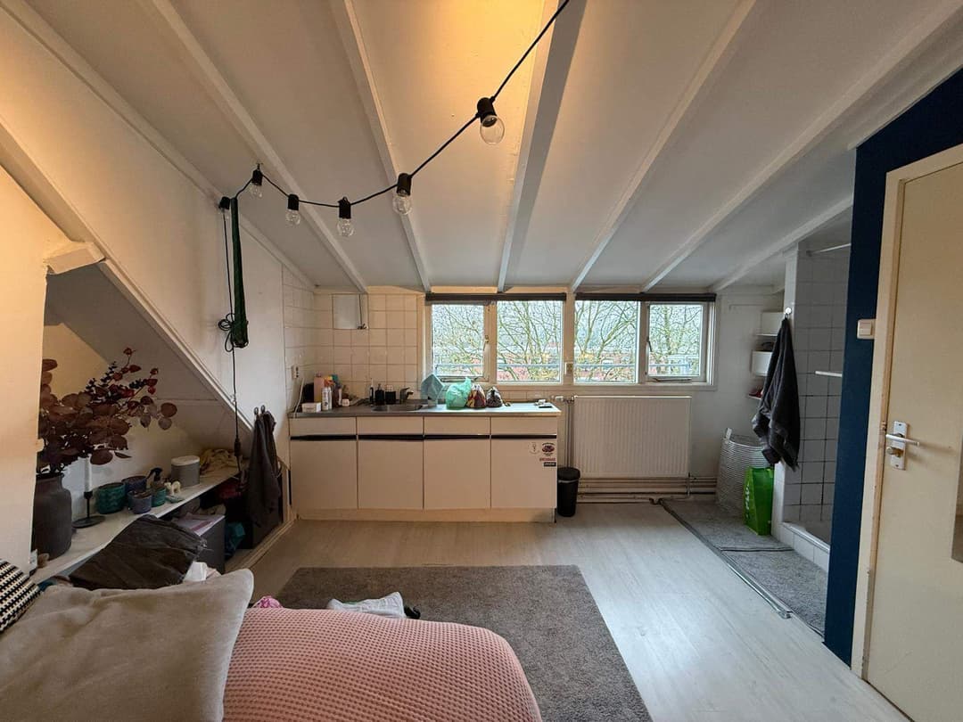 On gemeubileerd appartement Koeriersterweg, Groningen - Te Huur
