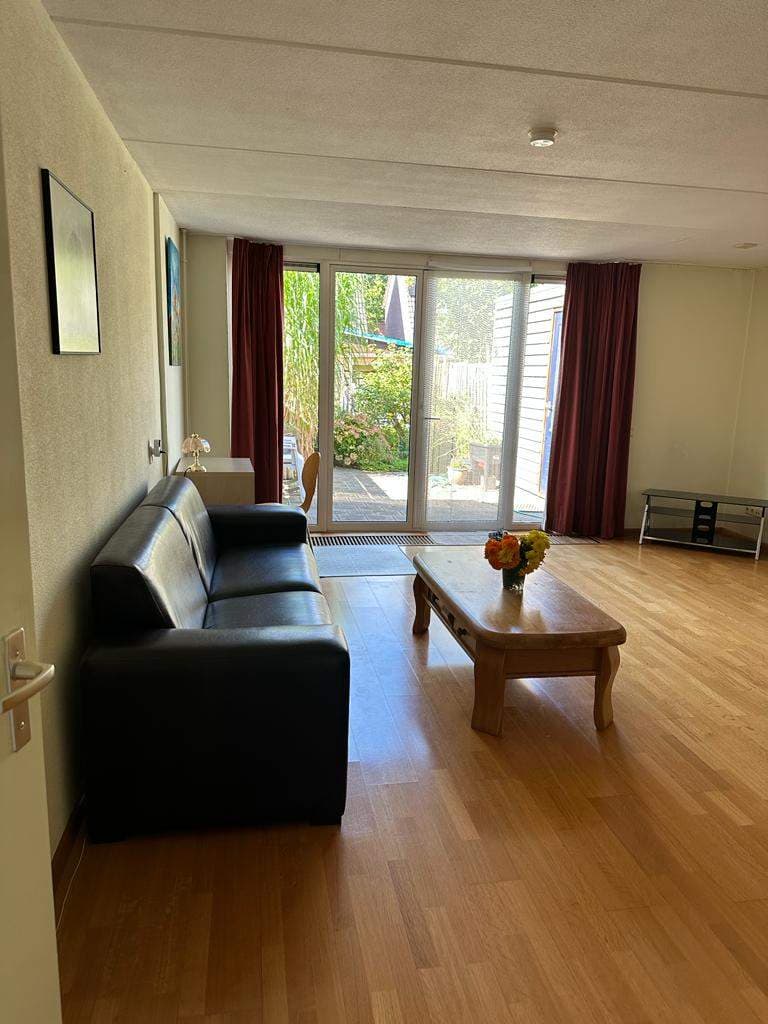 Casa C.J. Snuifstraat, Enschede - En alquiler