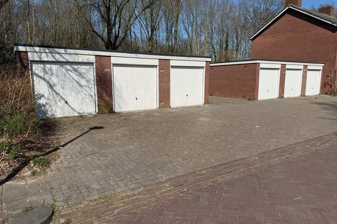 Garage Box Iepenlaan 10, Stadskanaal - For Rent