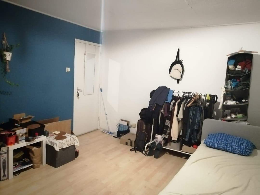 Unfurnished Room Antwerpenstraat, Breda - For Rent