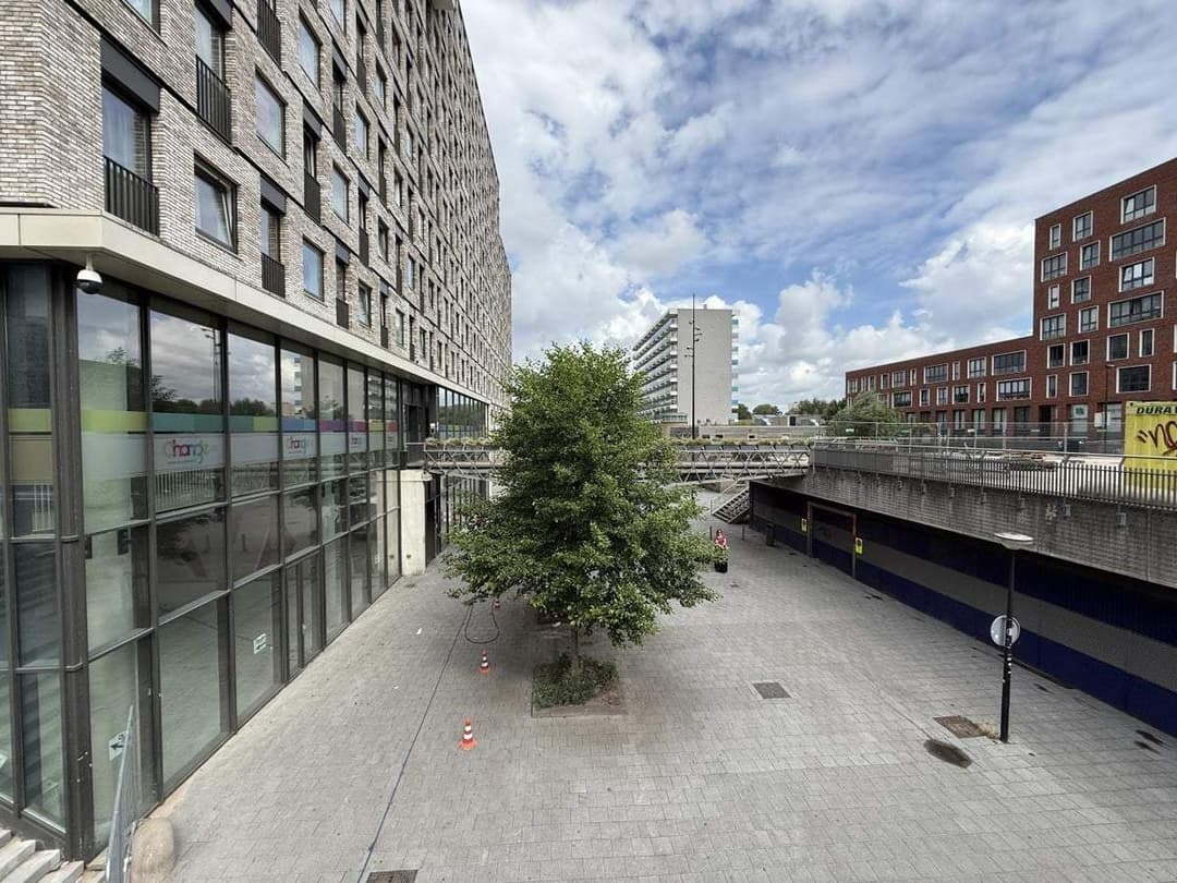 Flat Elizabeth Cady Stantonplein, Amsterdam - For Rent