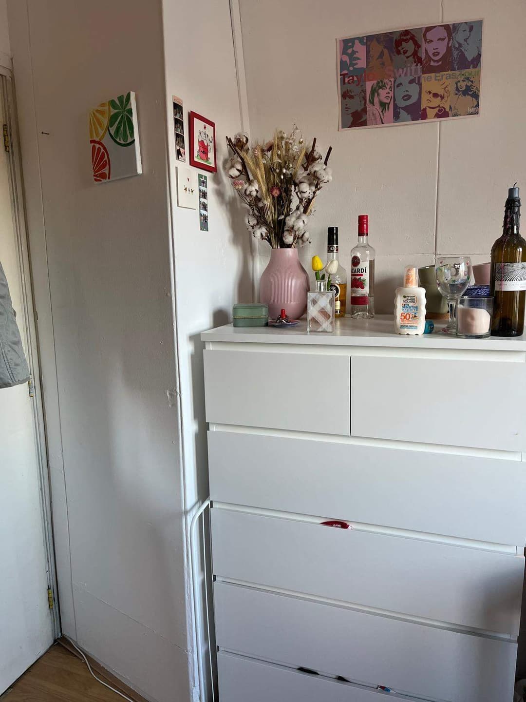 Room Meeuwerderweg, Groningen - Furnished Room