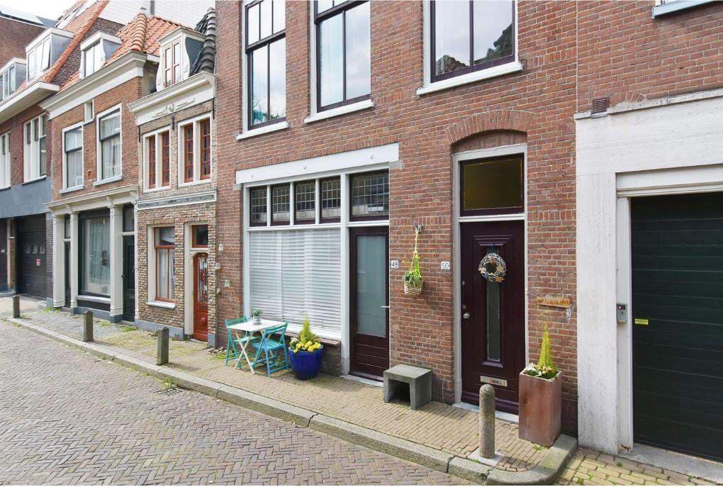 Furnished Apartment Broerhuisstraat, Delft - For Rent