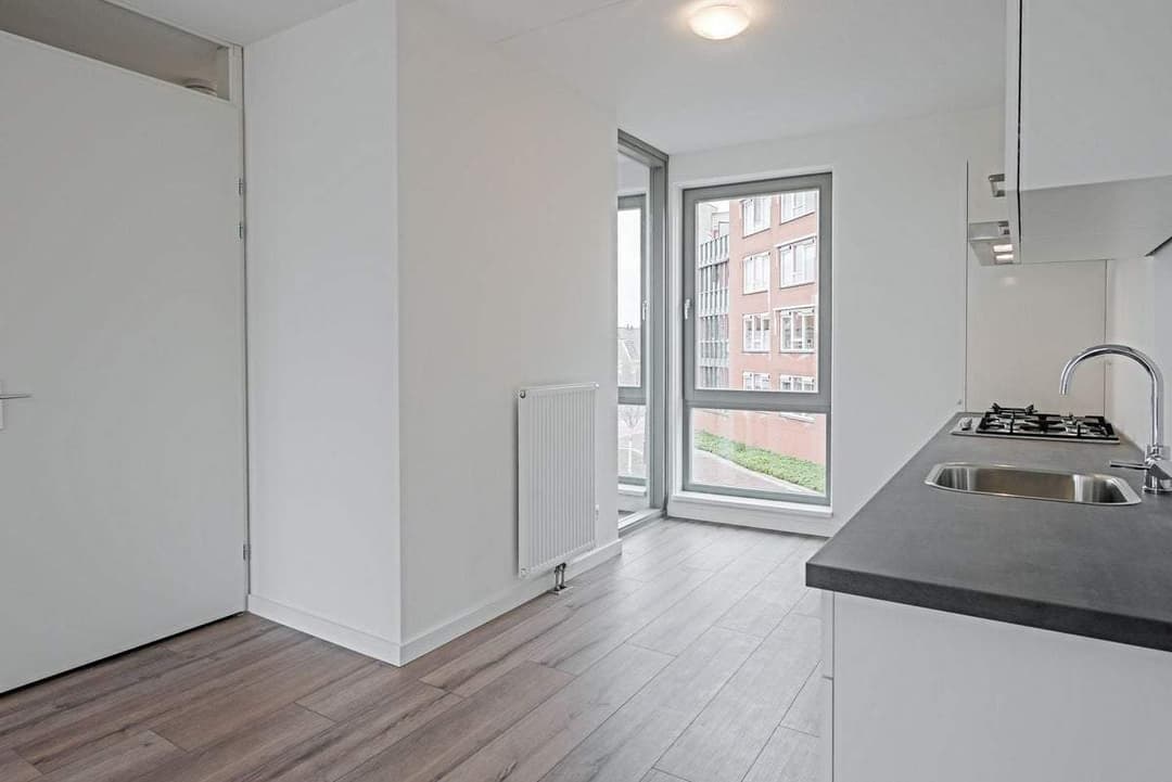 House Bernhardplein, Den Helder - For Rent