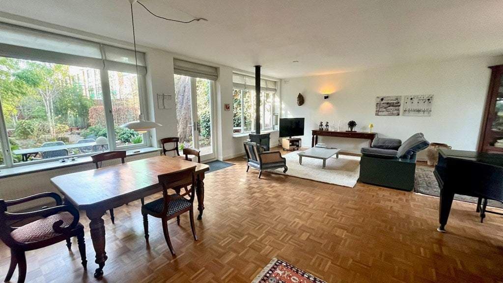 Flat Lange Beestenmarkt, Den Haag - For Rent