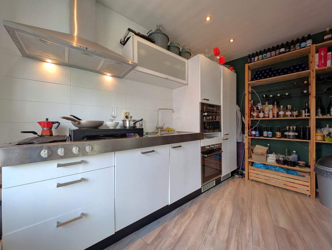 Flat Bergselaan 106-B02, Rotterdam - For Rent