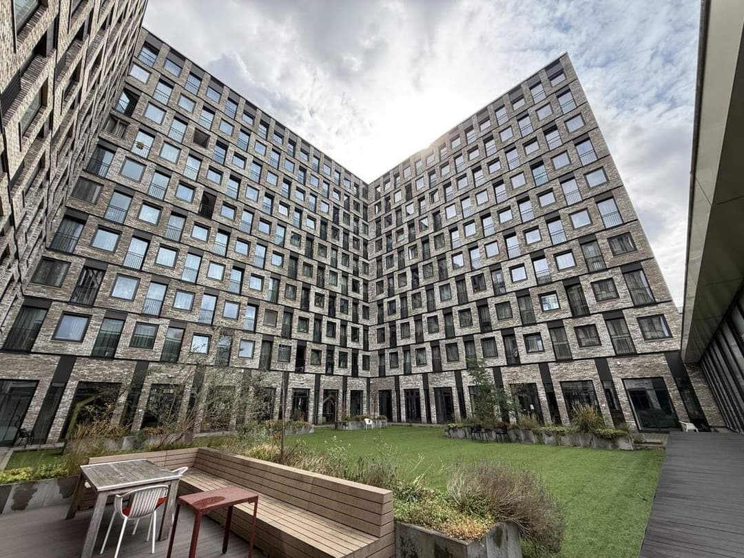 Flat Elizabeth Cady Stantonplein, Amsterdam - For Rent