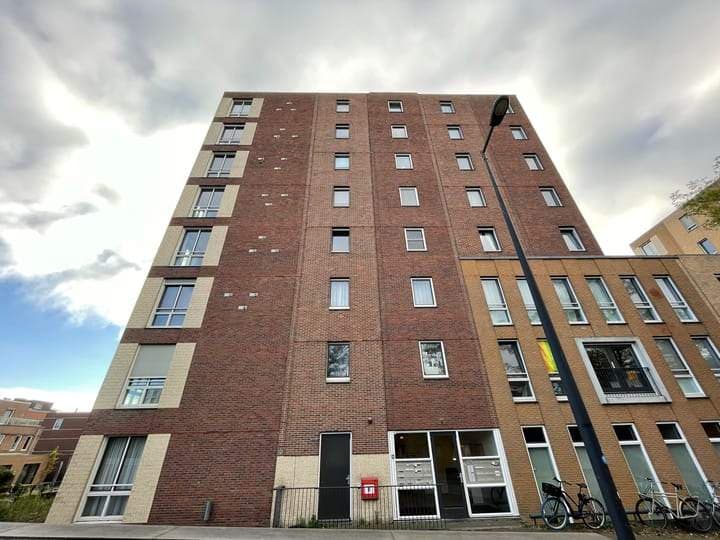 3-Room Apartment Eva Besnyöstraat, Amsterdam - For Rent