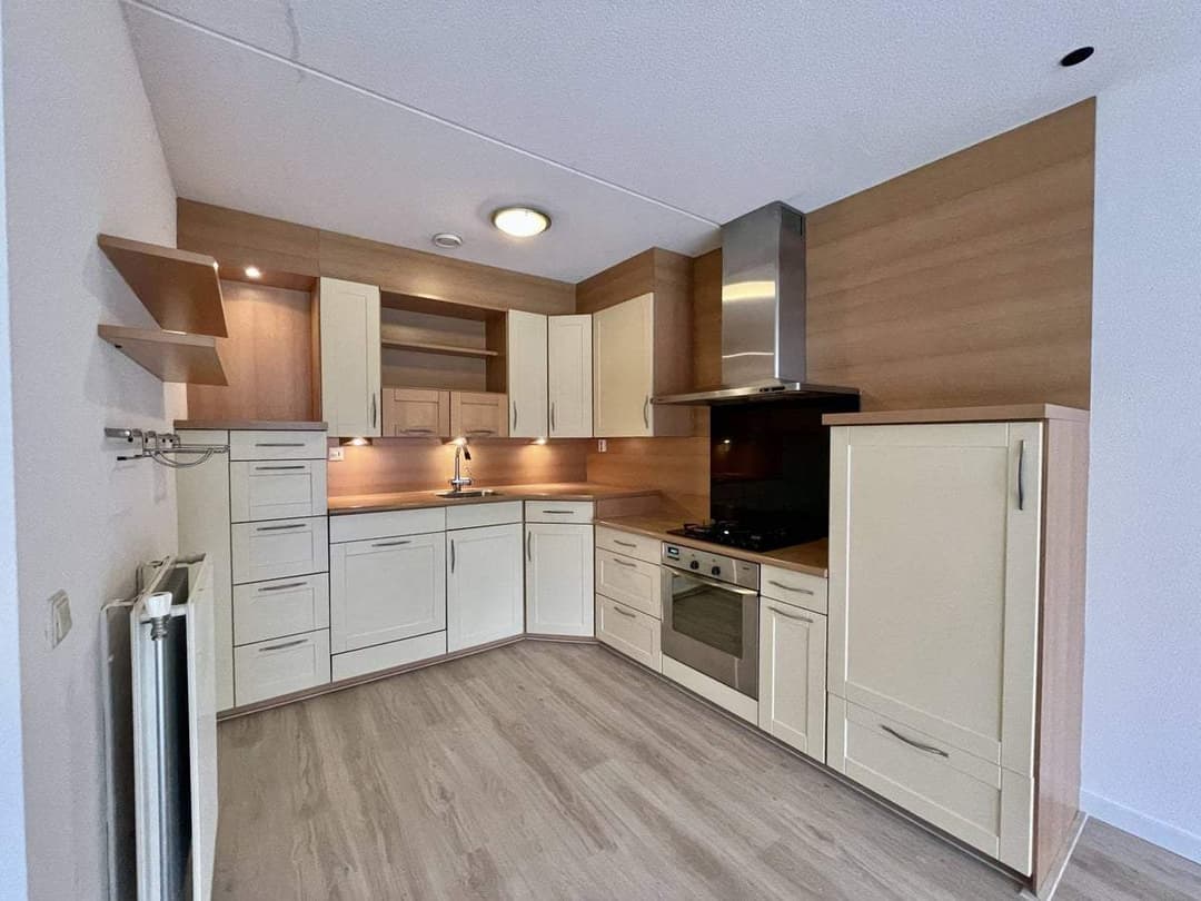 Flat Symphoniesingel, Maastricht - For Rent