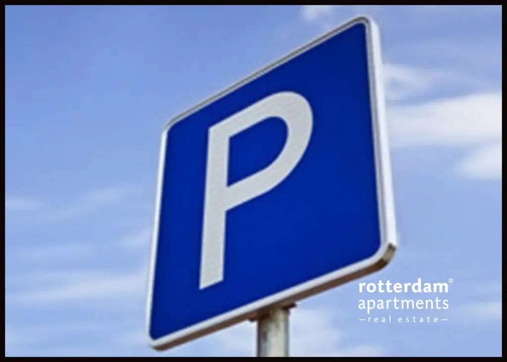 Parking Space Pompenburg - For Rent