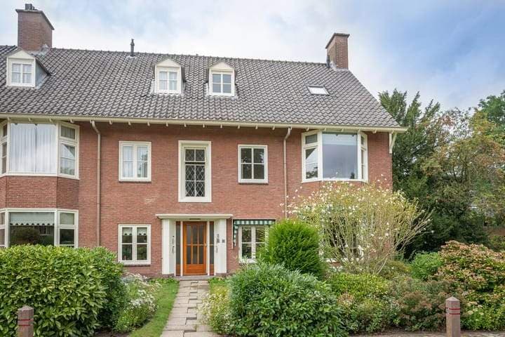 Apartamento de esquina de 4 habitaciones, Soestdijkerstraatweg, Hilversum - En alquiler