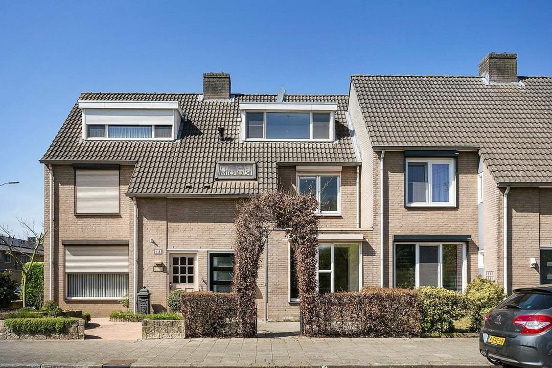House Grote Beerlaan, Eindhoven - For Rent