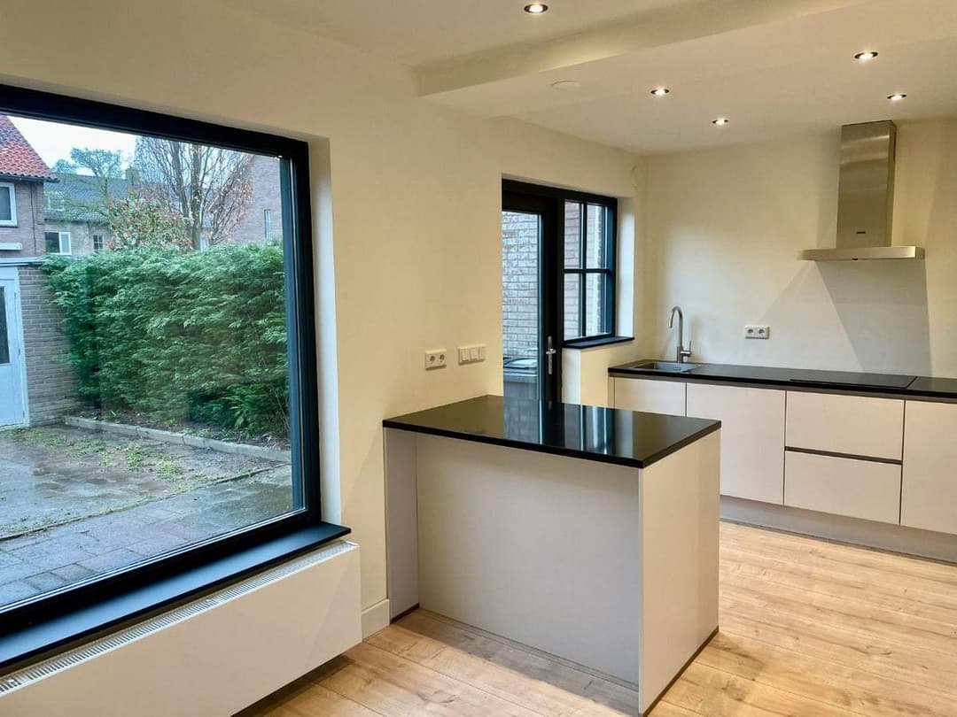 Terraced House Govert Flincklaan, Amstelveen - For Rent