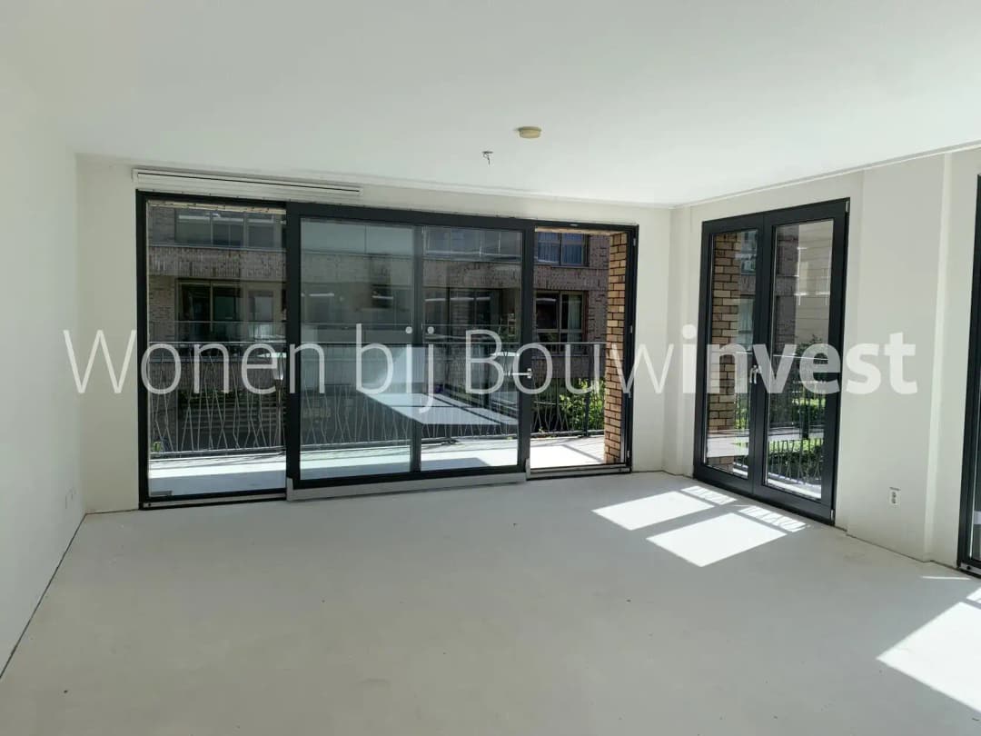 Spadinalaan 138, Amsterdam – 3-Zimmer-Wohnung