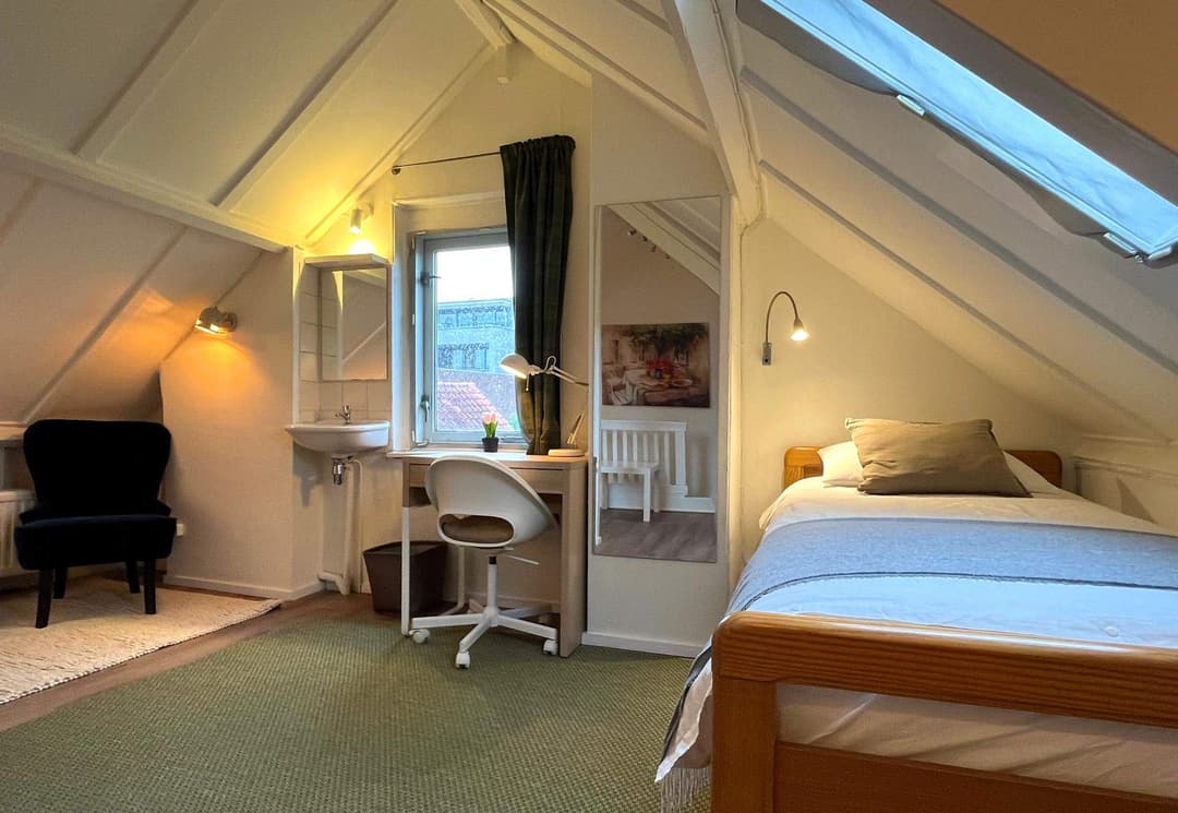 Room Oude Langstraat, Tilburg - For Rent