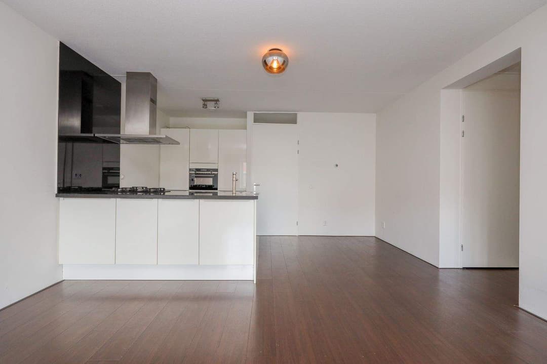Appartement Ouddiemerlaan 2-A, Diemen - Te Huur