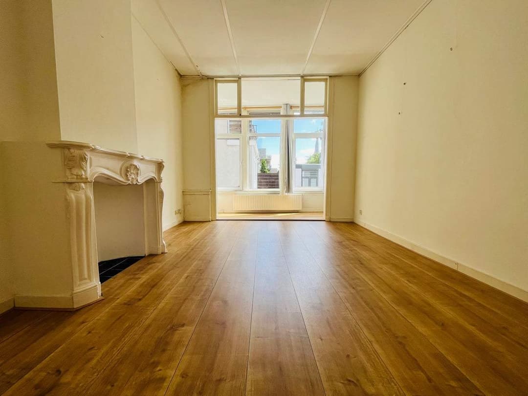 Flat Prins Hendrikstraat 70 A, Den Haag - Te Huur