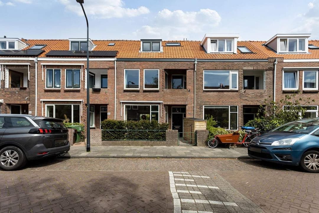 Huis Roodborststraat 31, Leiden - Te Huur