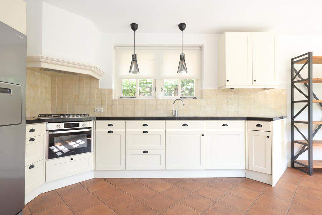 House Curaçaolaan 19, Hilversum - For Rent