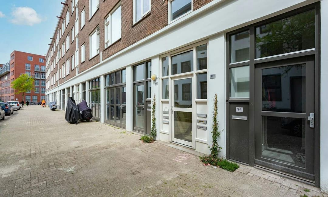 Kamer in Marinestraat, Rotterdam - Te Huur