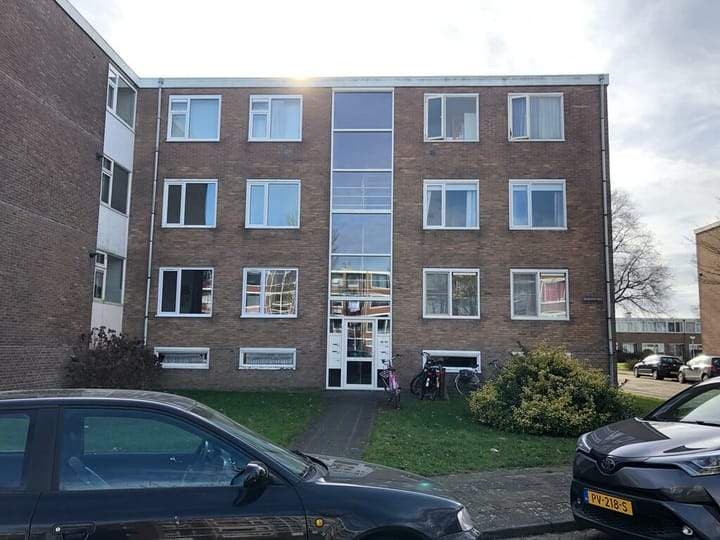 3-Room Apartment on Bordineweg, Leeuwarden - For Rent