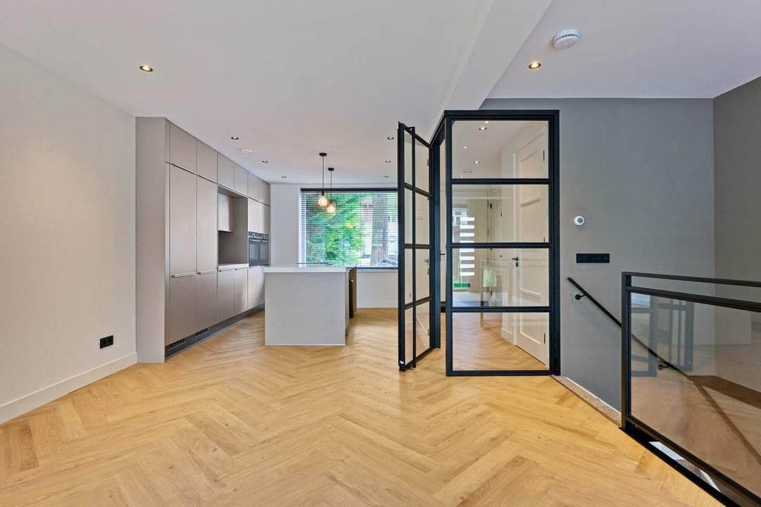 Flat Hoofdweg, Amsterdam - Te Huur