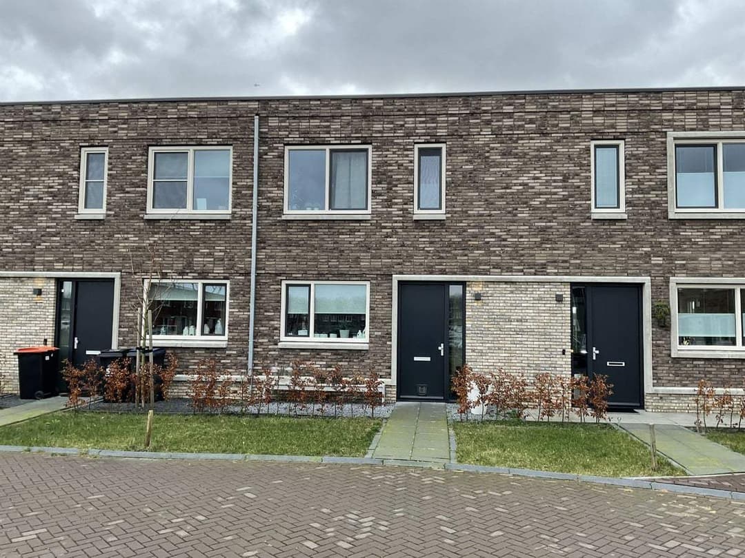 Haus Maria Agnesihof 28, Almere - Reihenhaus